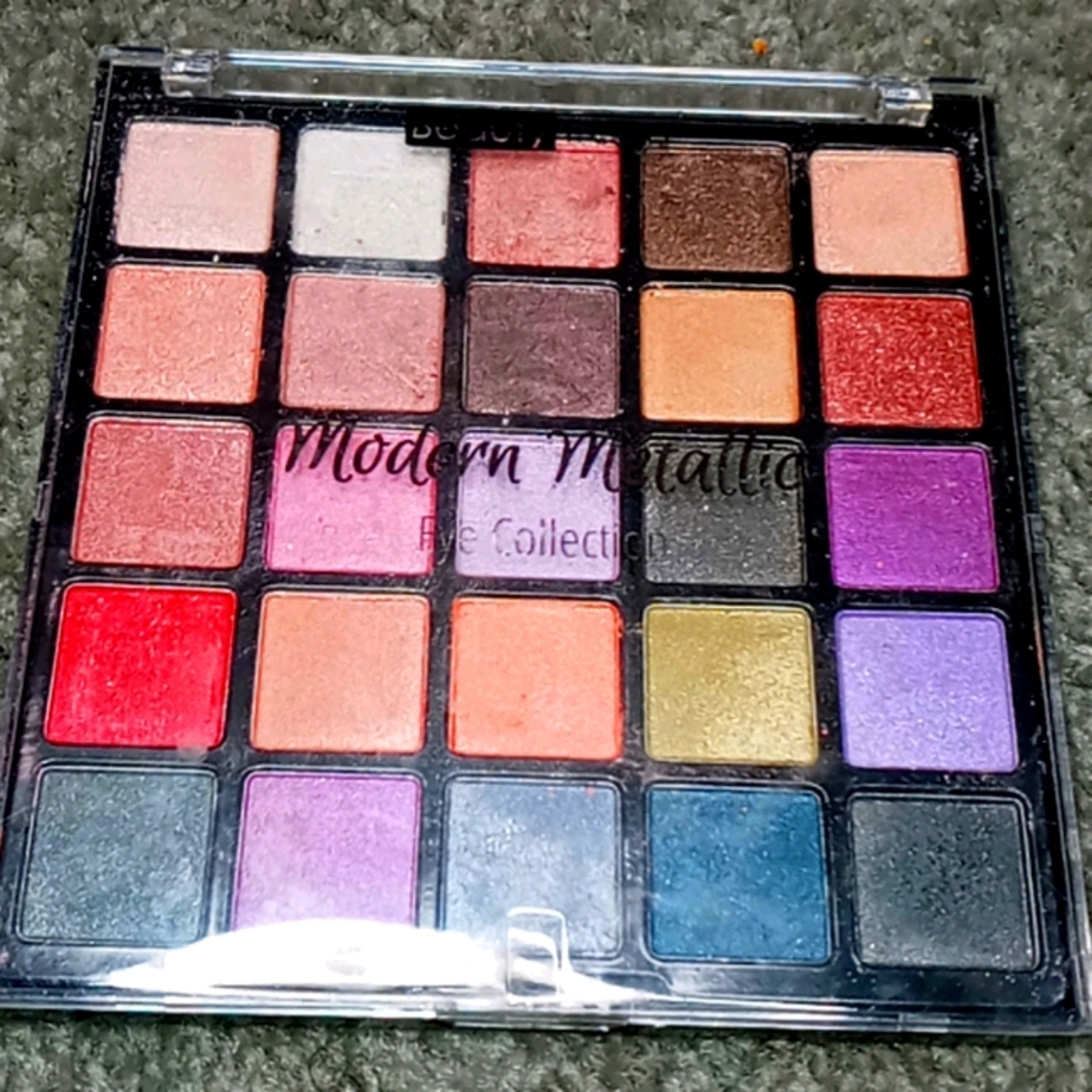 Modern metallic eye collection